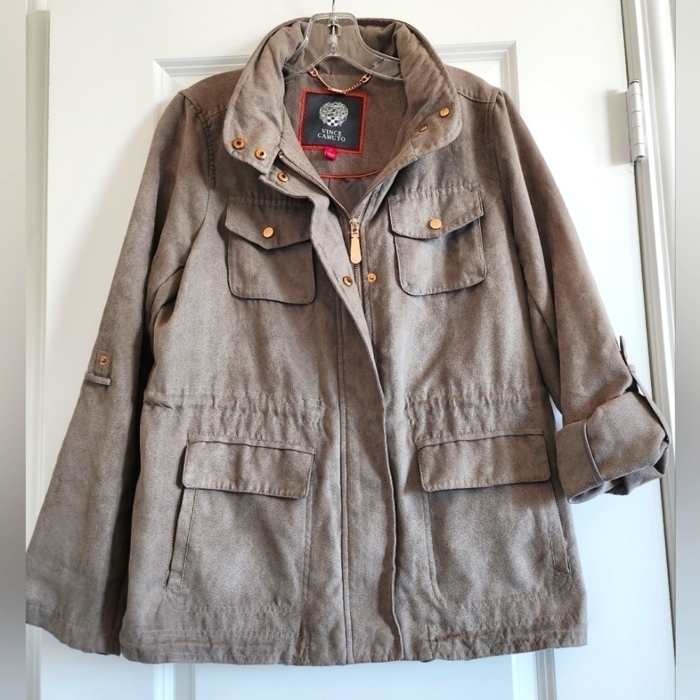Vince Camuto Beige Suede Like Jacket With Gold Hardware Size Small